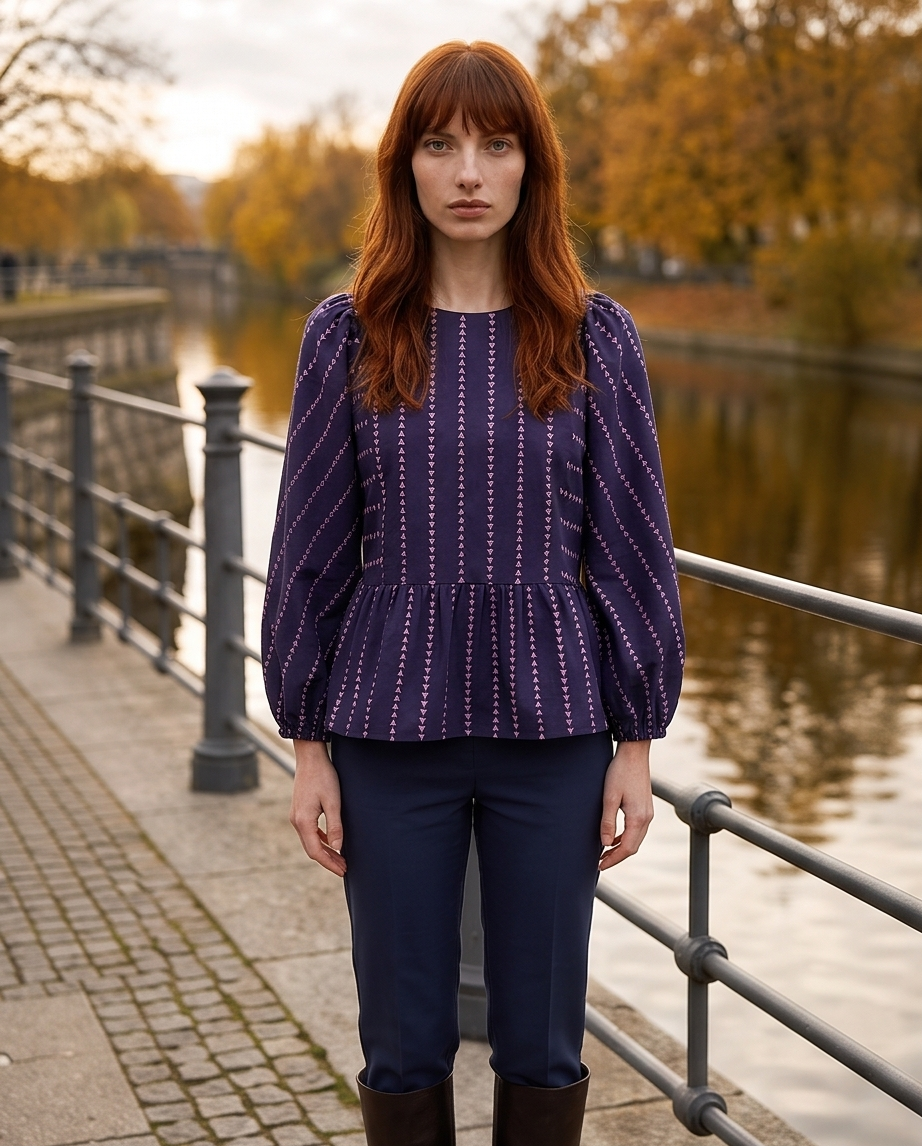 Blusa Peplum de Algodón Bordado