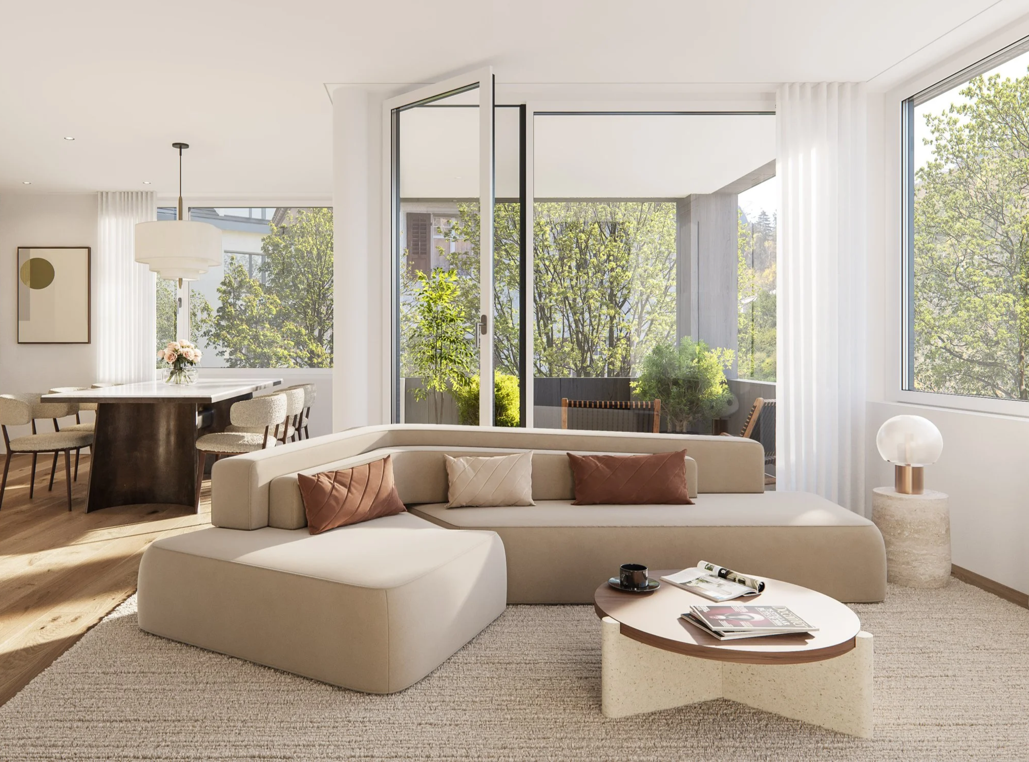 Lichtdurchfluteter, offener Wohnbereich mit Blick ins Grüne und reduzierter Einrichtung