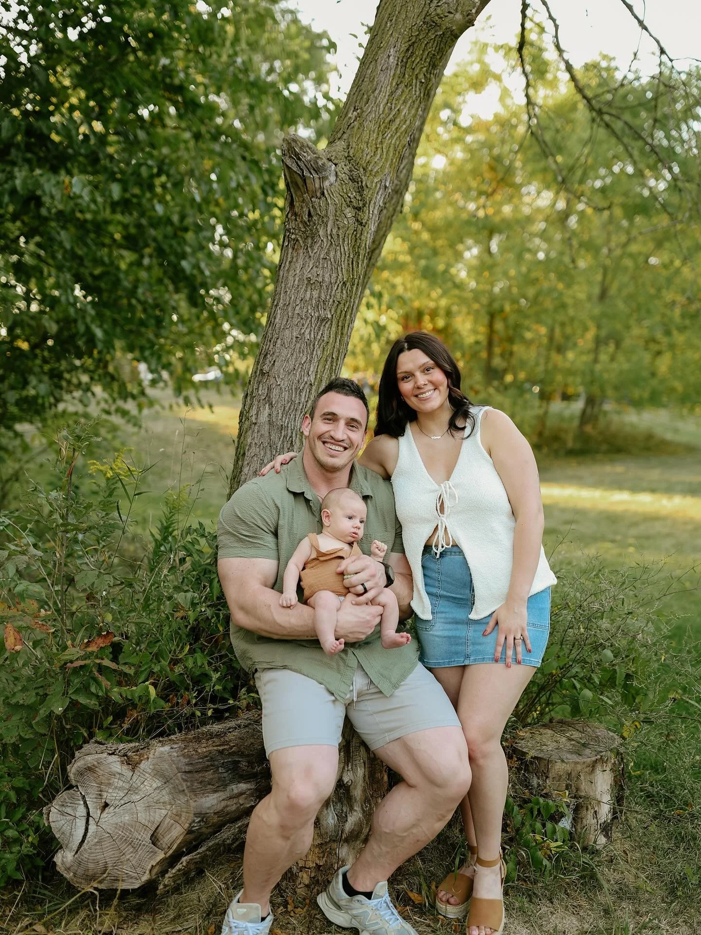 Sundays are for catching up on editing and getting to post all my sweet sessions including this one🤭🩵Brooks you are so loved and have the most loving parents!!
-
-
#natbluhmphotography #midwestphotographer #familysessions #fortwayneindiana #indiana