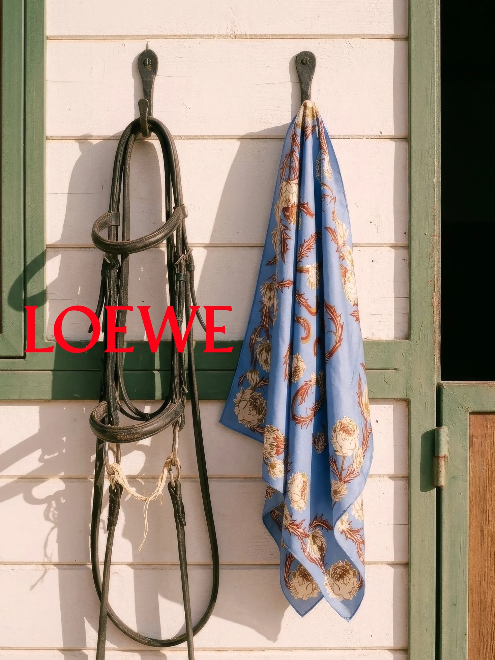 Loewe_Scarf_2.jpg