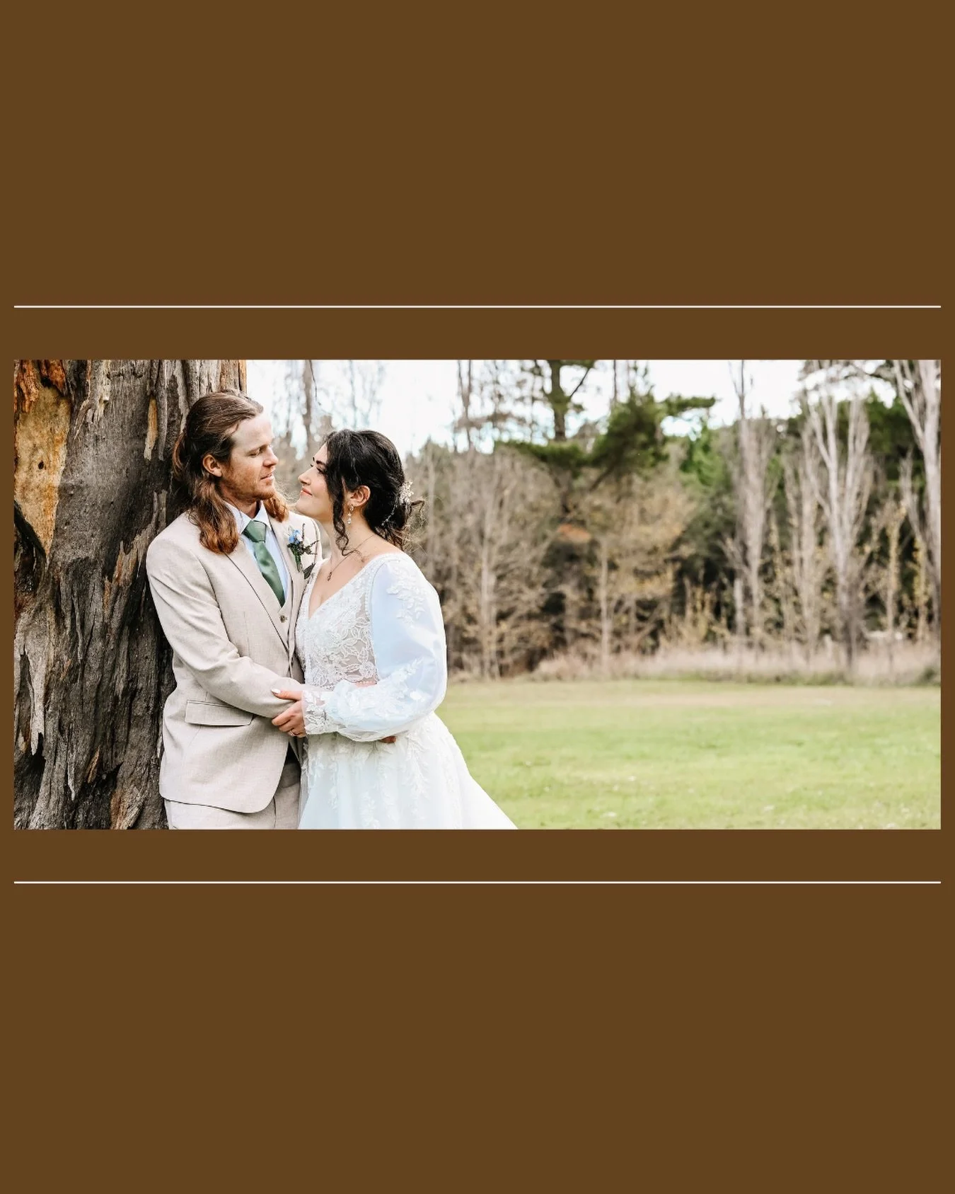 It&rsquo;s so brave to get married in the colder months - especially if you want to have your bridal photos outside! 

It&rsquo;s been about a year since these guys braved the chilly weather for their beautiful wedding. There was no shortage of warm 