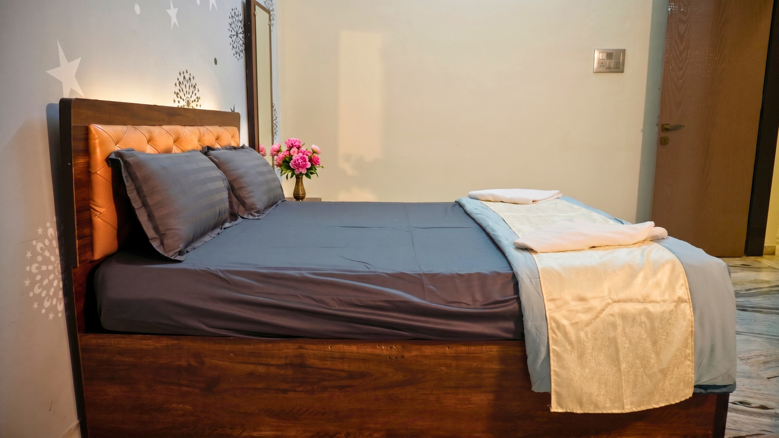 stayalore-shalimar-villa-4bhk-private-pool-villa-lonavala
