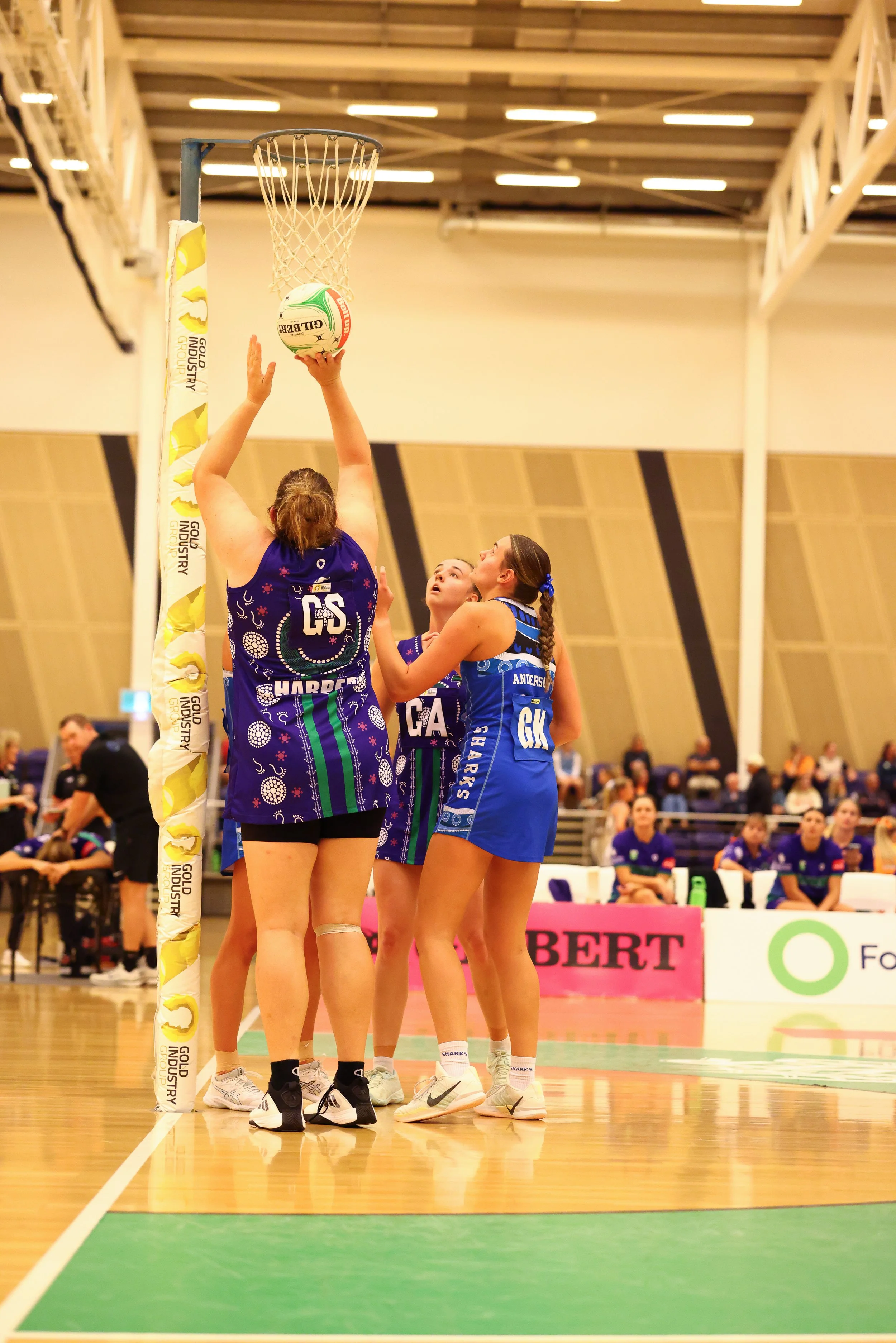 R2 OPEN 2026 LILY A DEFENDING.jpg