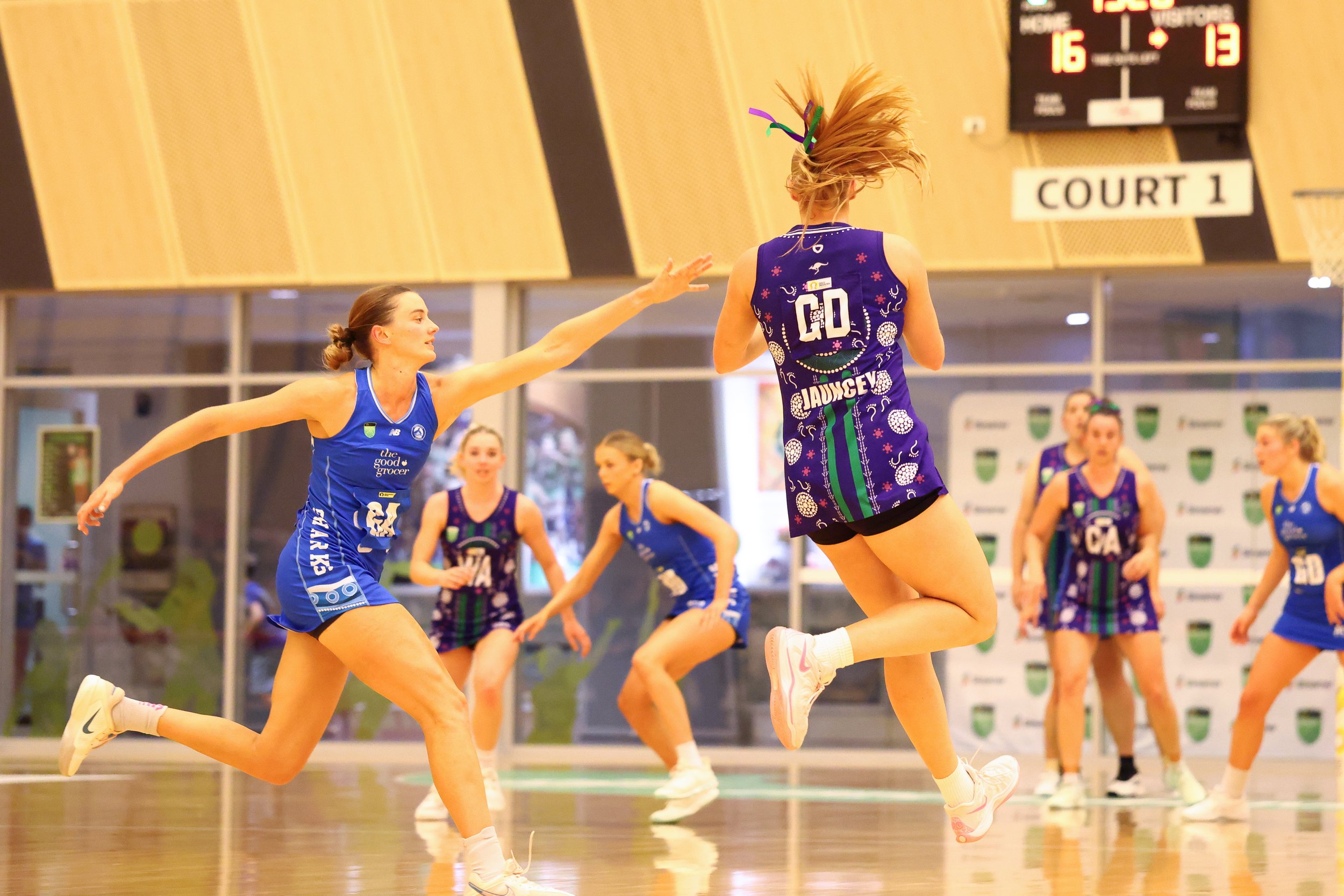 R2 OPEN 2026 SOPHIE E AND TEAM DEFENDING.jpg