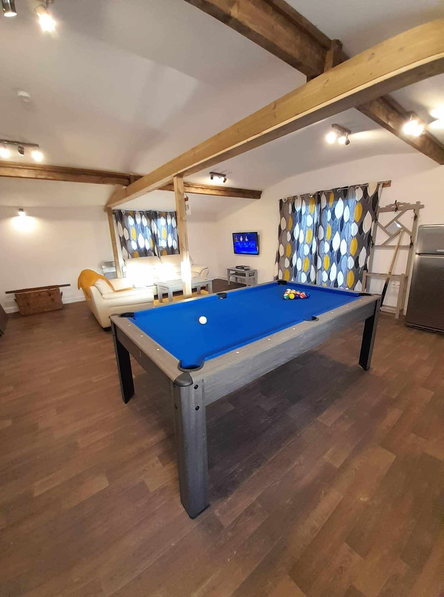 lodge7.jpg