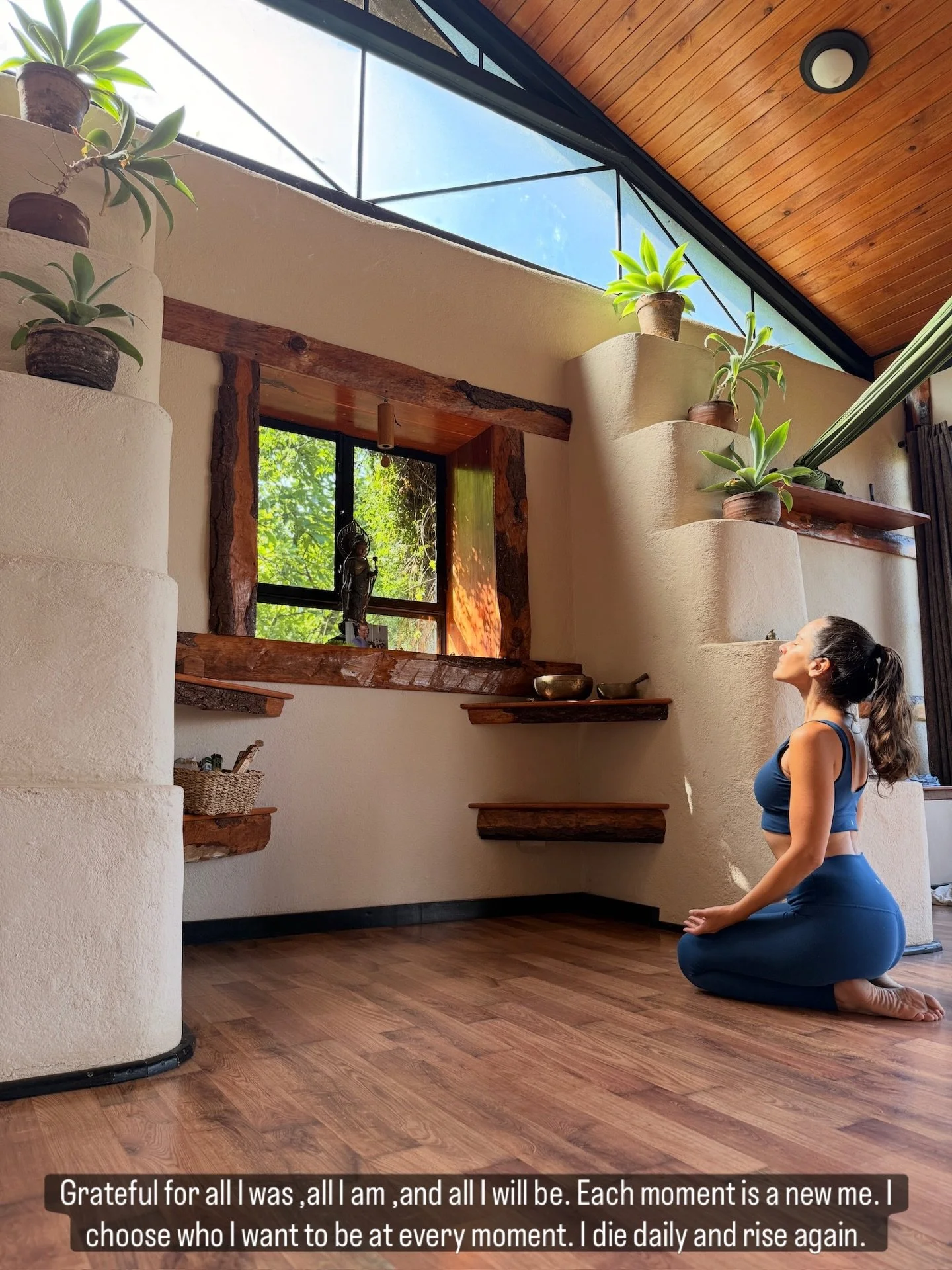 Yoga, the views, Temezcal, and some inspiration @earthlodgeguatemala 

#yoga #temezcal #guatemala #earthlodge #iamthatiam