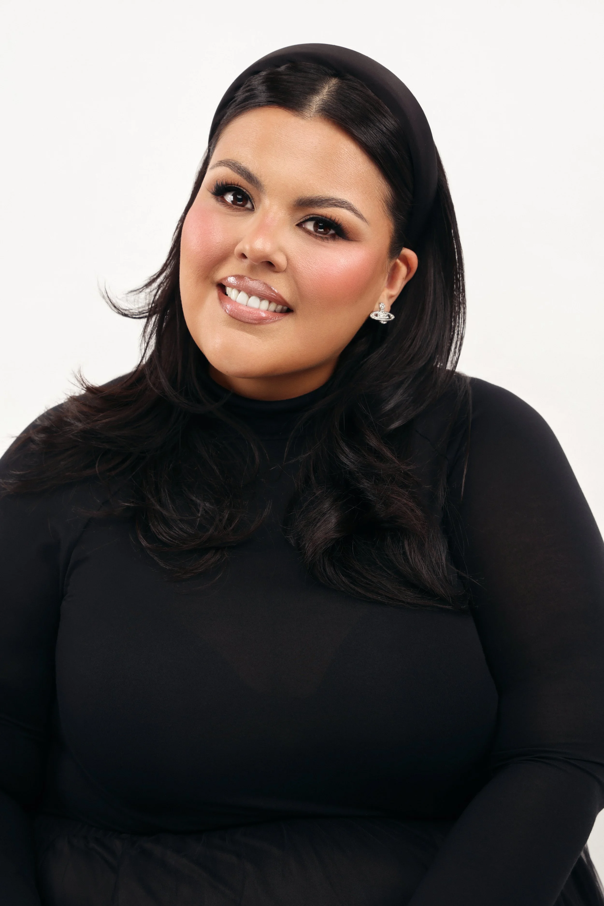 Bridal makeup artist in New City, New York. Makeup by Gaby Reyes. Timeless bridal makeup for the modern bride in New City, New York