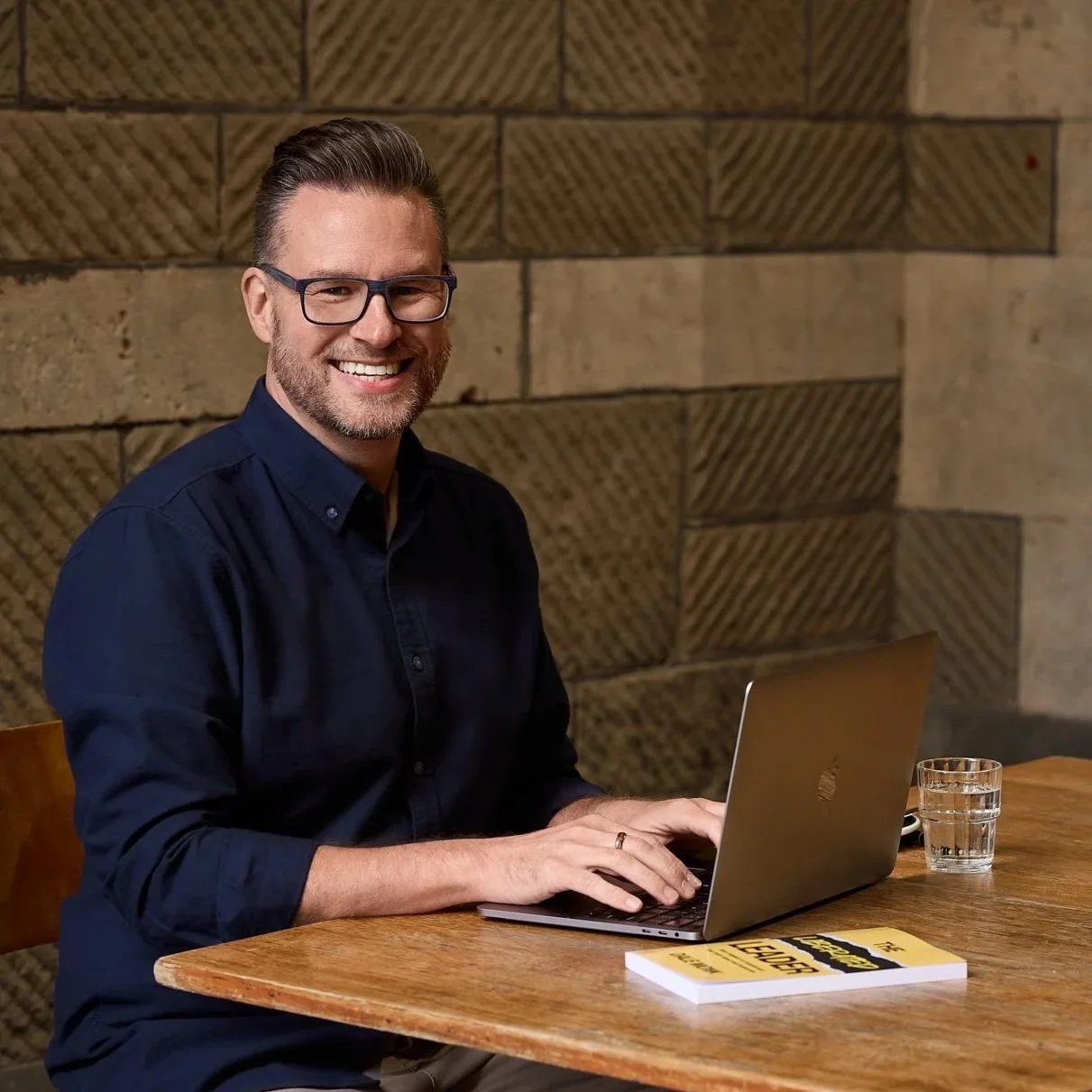 Dale Monk - helping leaders break through their leadership ceiling