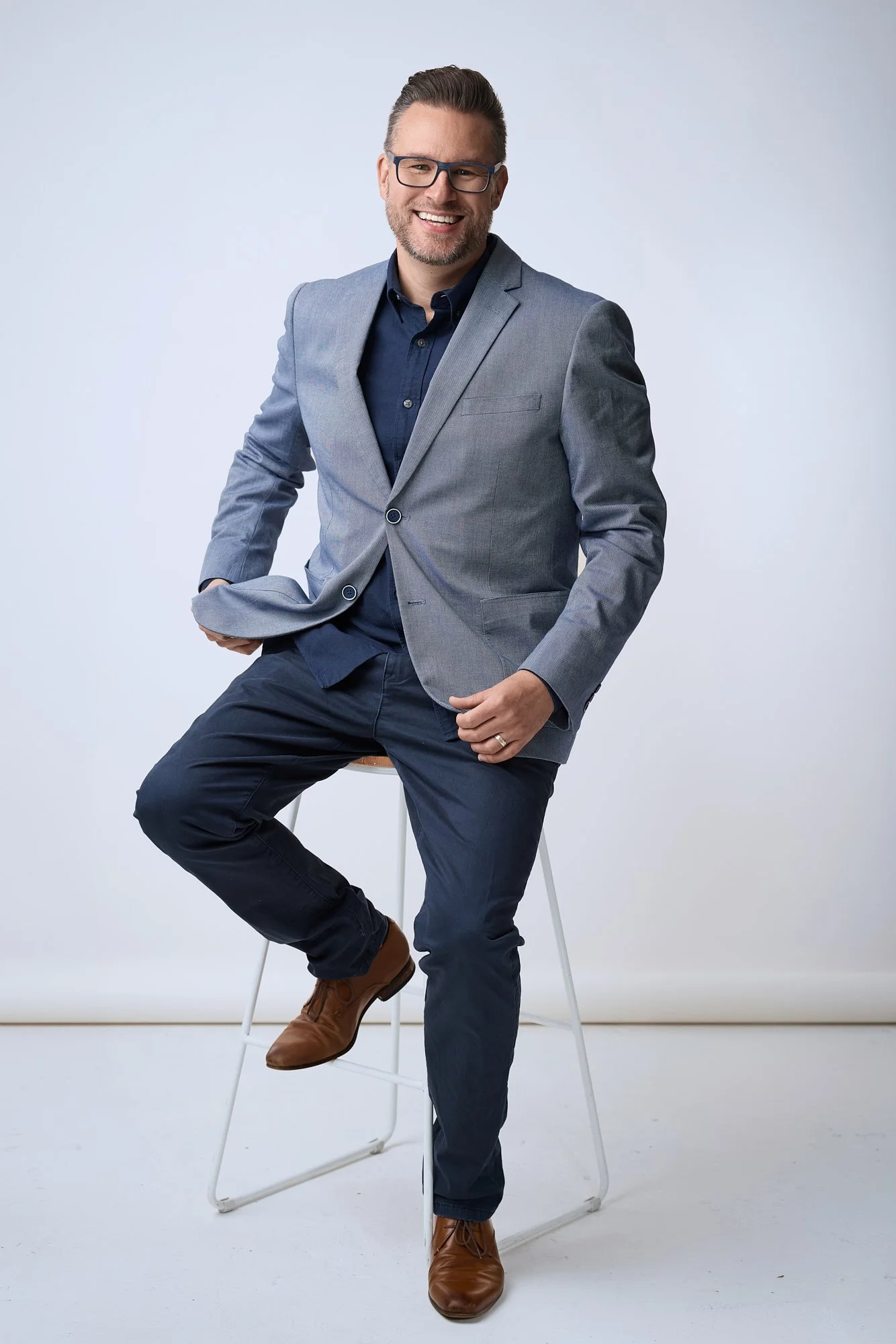 Dale Monk - helping leaders break through their leadership ceiling