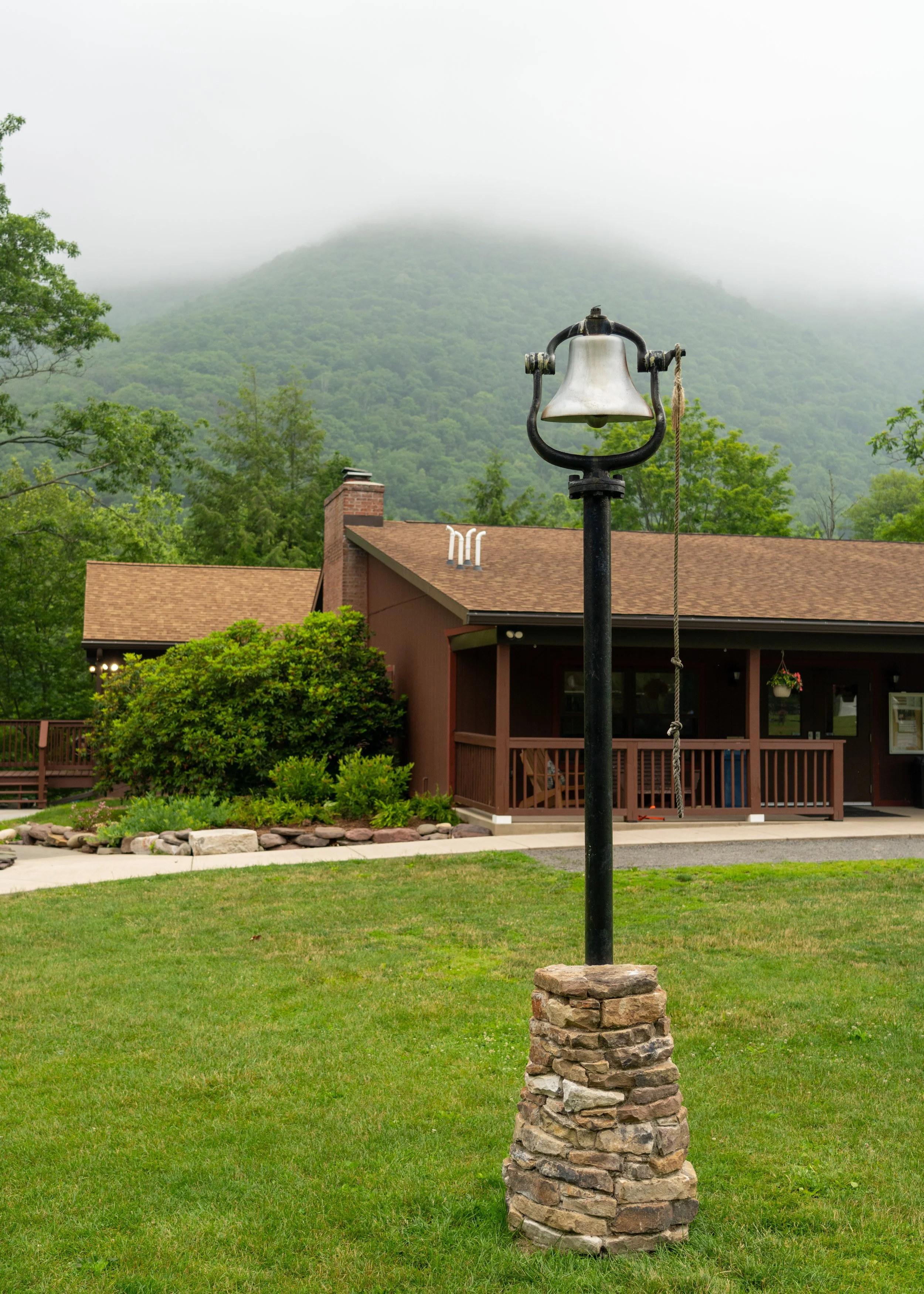 5x7 Note Card: Bell at the Threshold