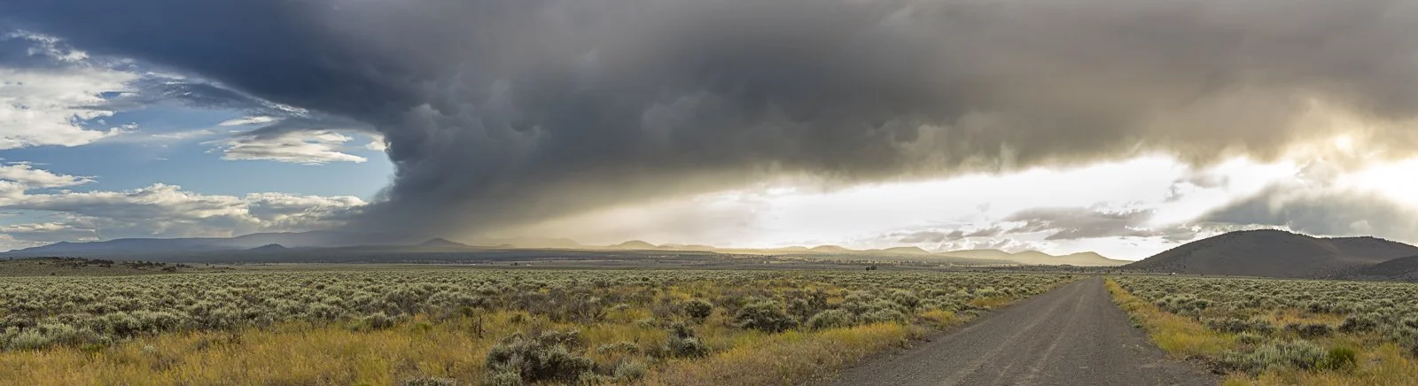 Edge+of+the+Storm.JPG