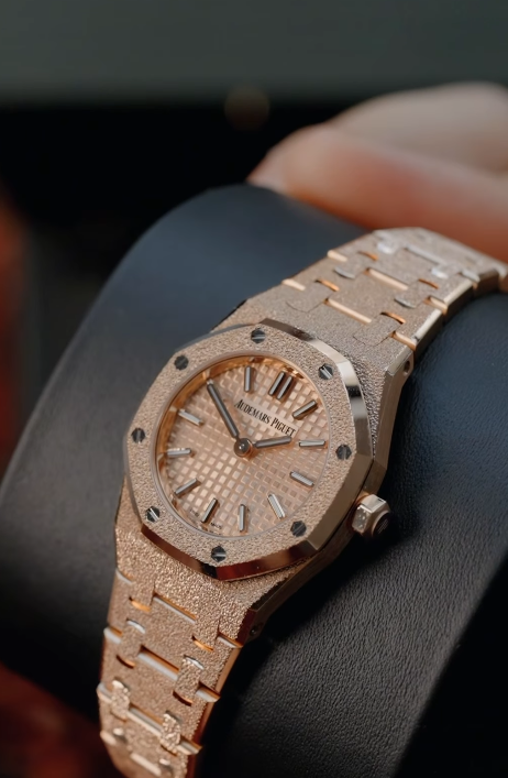 Jomashop Promo Codes April 2026: How to Save Big on Luxury Watches, Designer Goods &amp; More