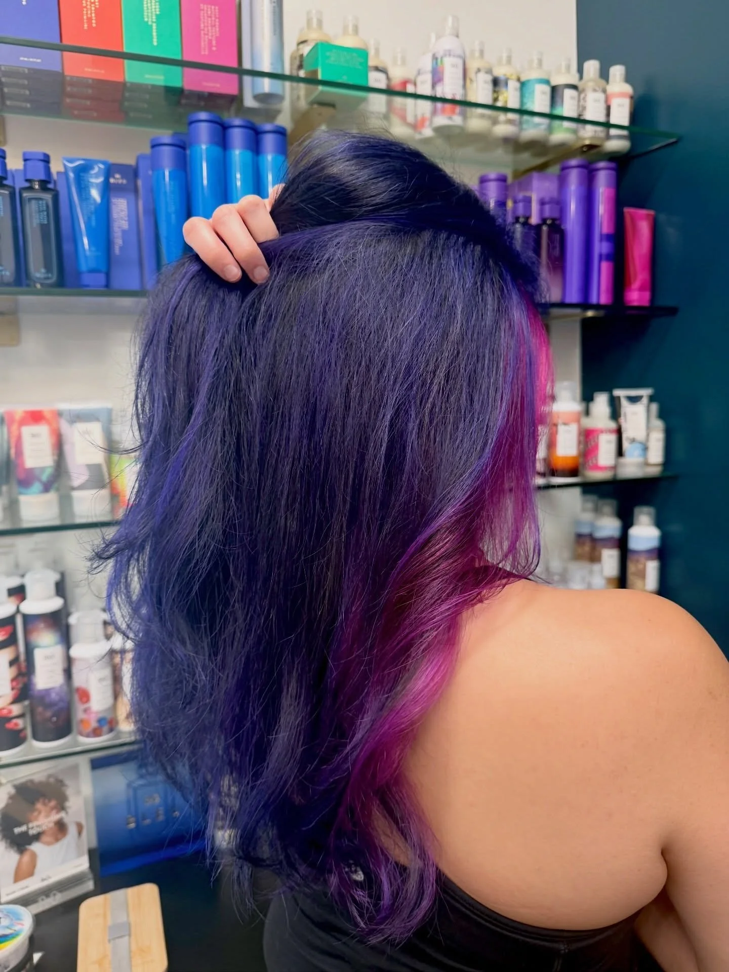 The best kind of refresh after 6 months. Her signature purple with pink thrown in to spice it up! can you spot which product on the shelf inspired us this time? 🔍