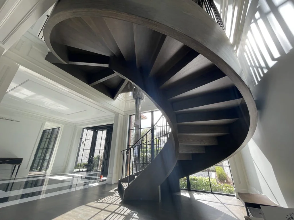 Hamilton Stair Curved Bal 6.jpg