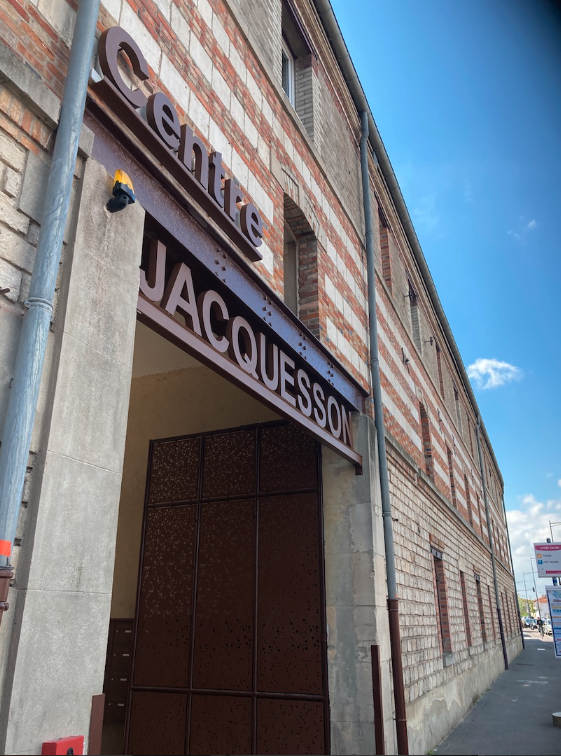 Aménagements extérieurs du Centre JACQUESSON, à Châlons-en-Champagne. 2021