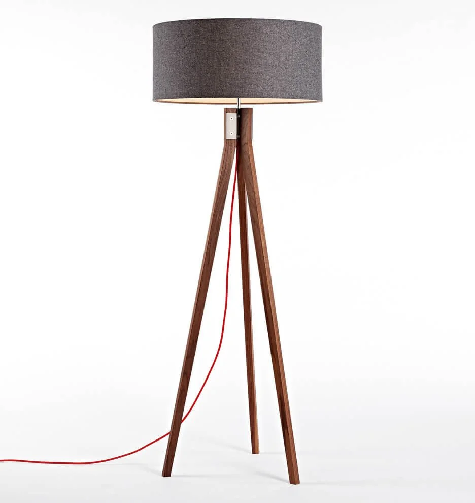 Grey_Walnut_Red_ON.jpg