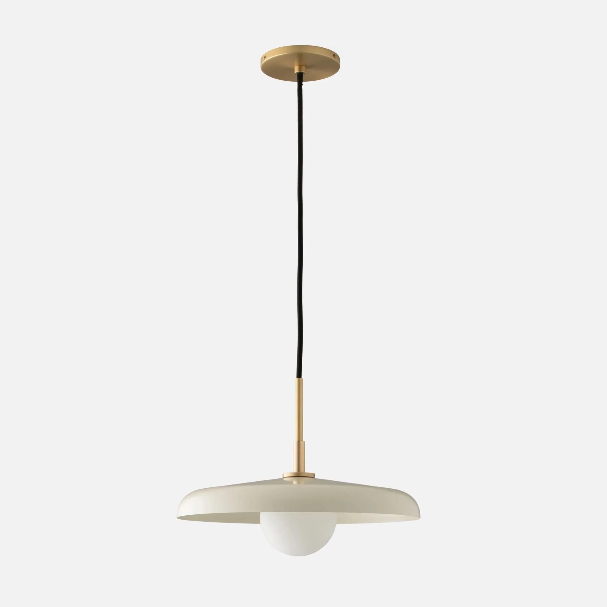 fall24_141830_caldera-15_-pendant-nb-swt-s_silo-_1x1_jw.jpeg
