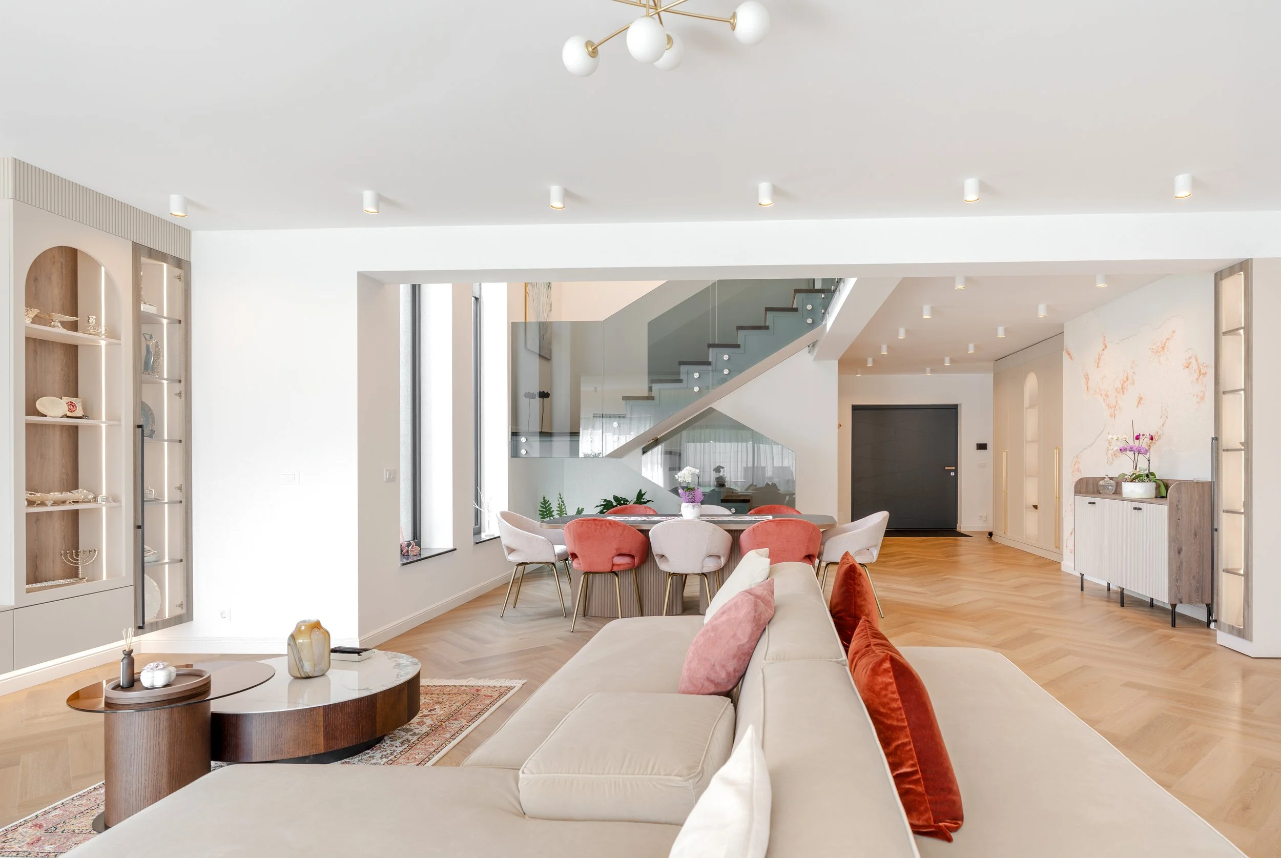 home-40.jpg