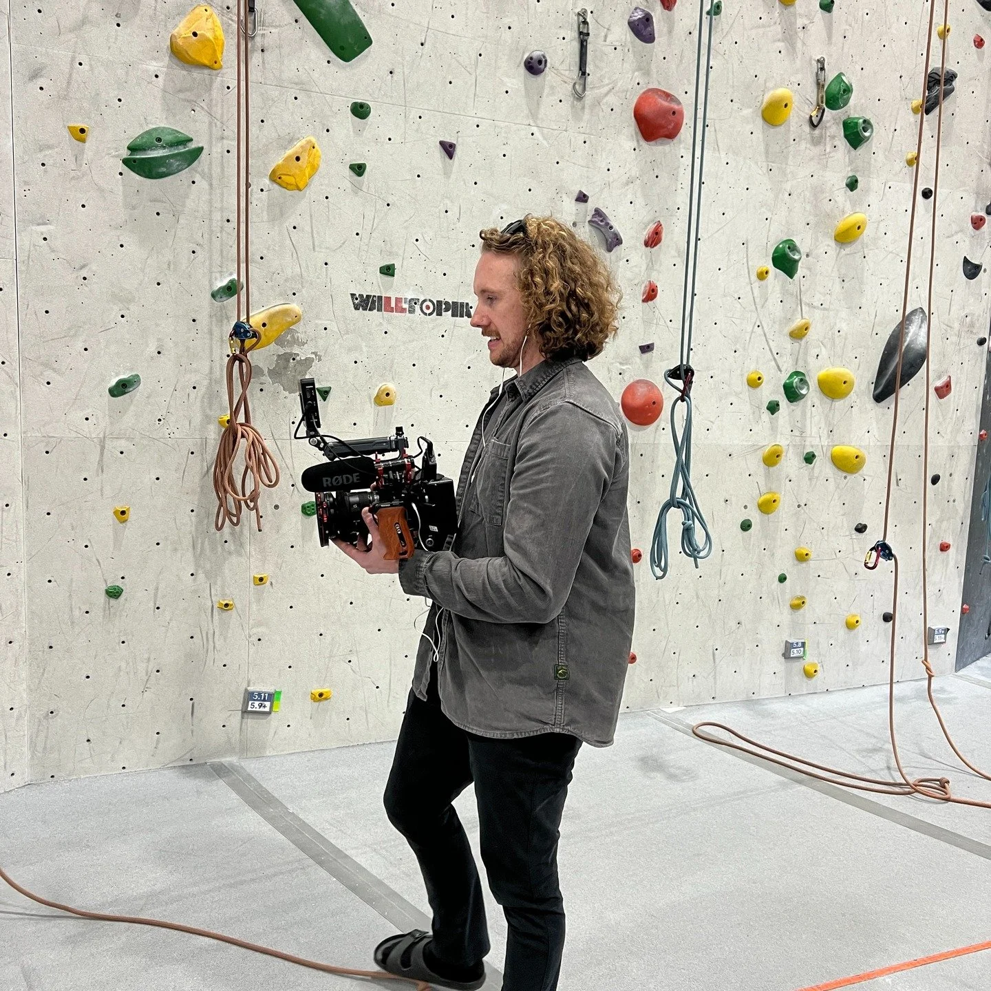 Meet the team! Tyler Burr has worked in commercial video production for 10 years, gaining experience in all areas and scales of commercial productions. He lives in Saint John, New Brunswick with his partner Rachel. 

In 2024, Tyler&rsquo;s first clim
