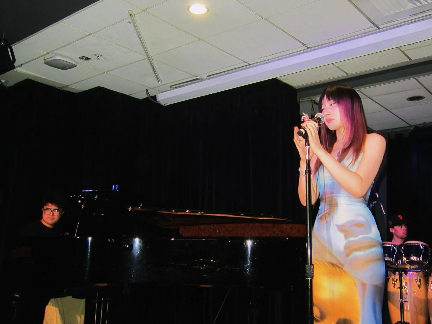 It&rsquo;s All Over Min Body 🫆
2026.3.25

📷: @kkkarina_ren &amp; @whois_beaaaa