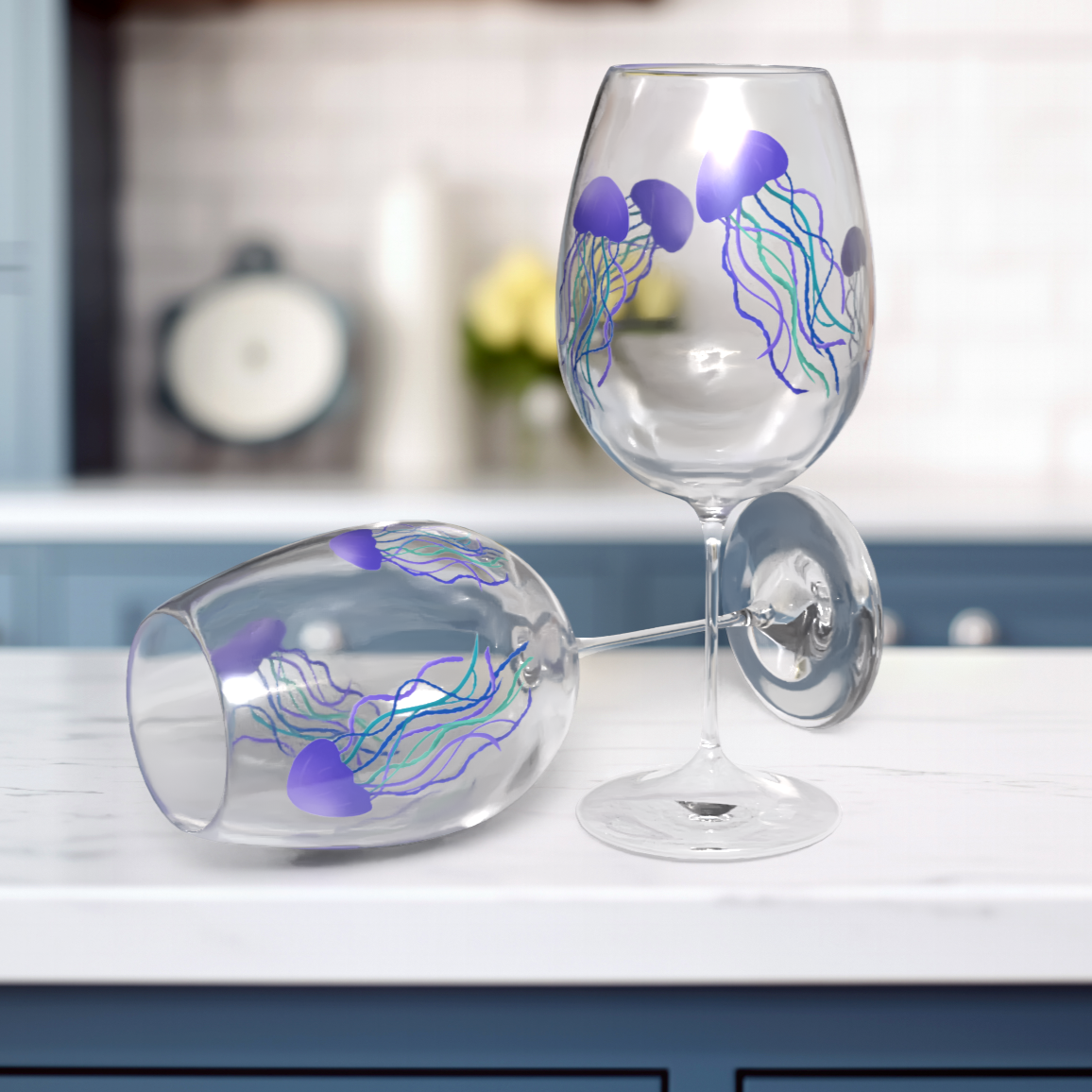 ciza_thesis_jellyfish_mockup2-Camera.png