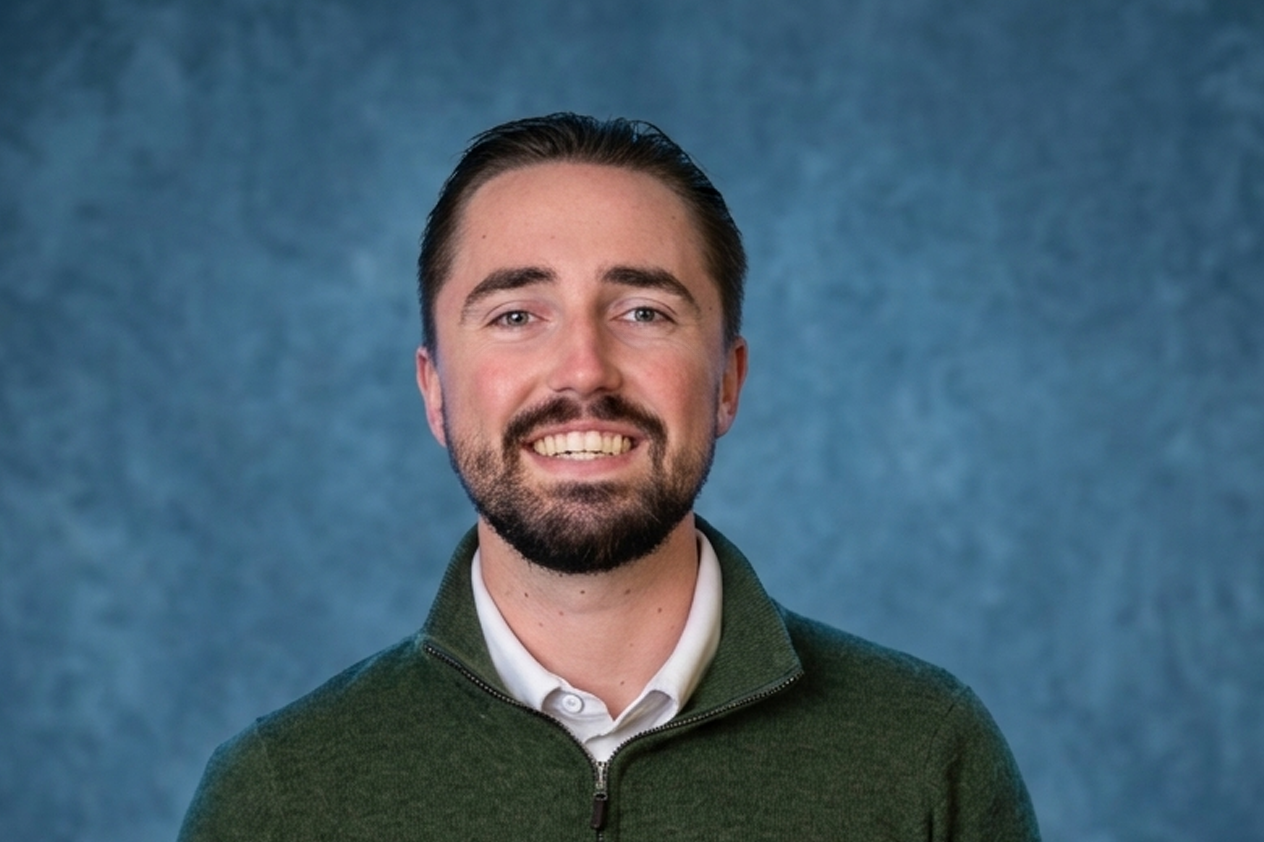 Professional portrait of Financial Solutions Partner Jason Kane