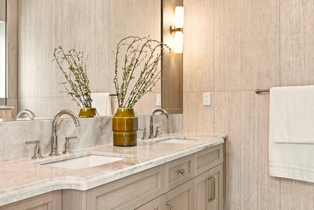 Luxury bathroom staging in a Cambie Village townhouse in Vancouver, featuring elegant finishes and refined styling by The Design Alchemist.