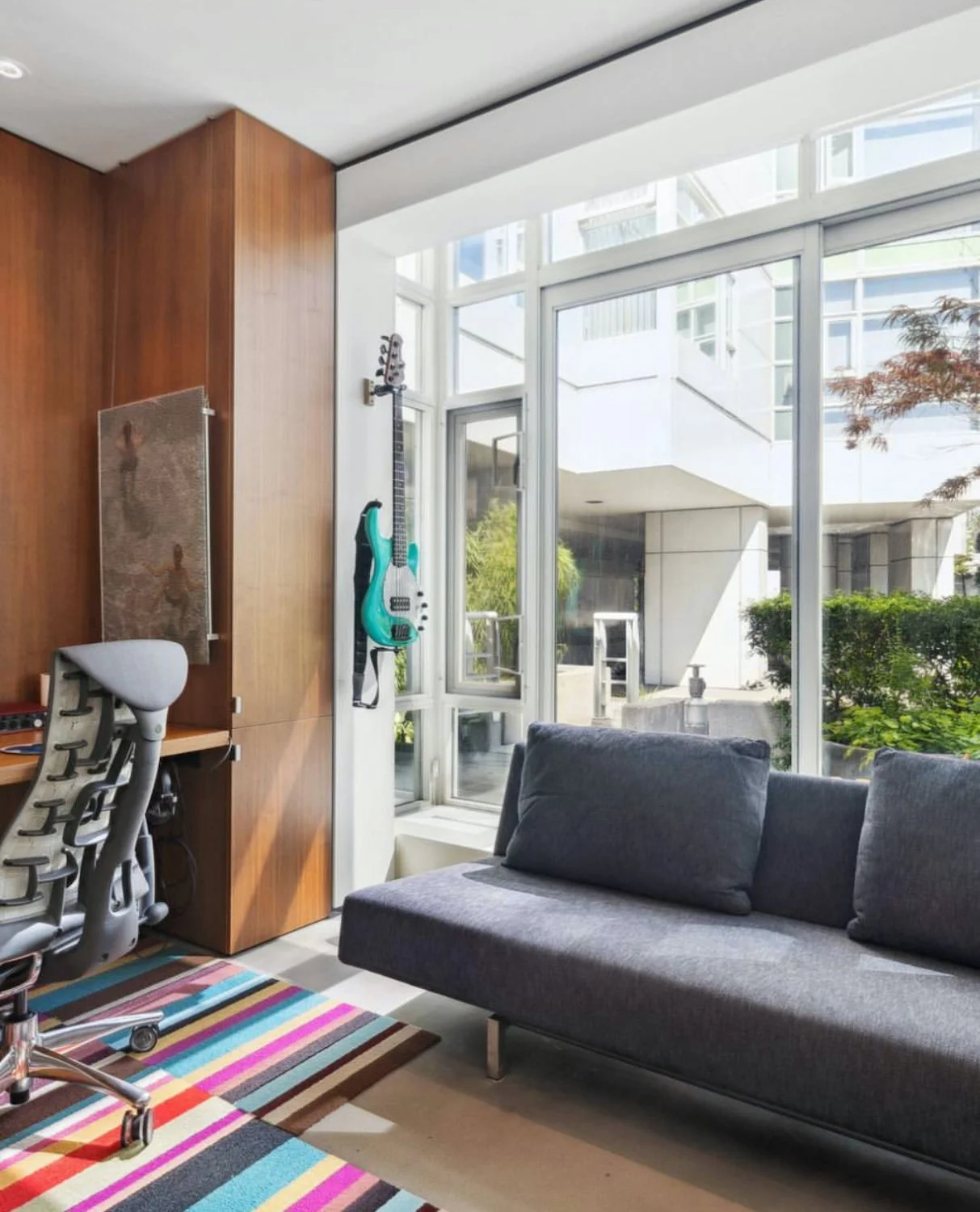 before-unclear-room-function-waterfront-townhouse-yaletown-vancouver.jpeg
