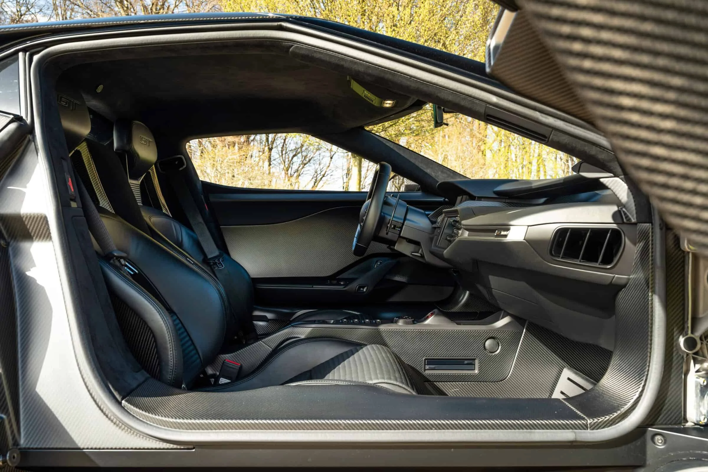 GT-Interior-12-scaled.jpg