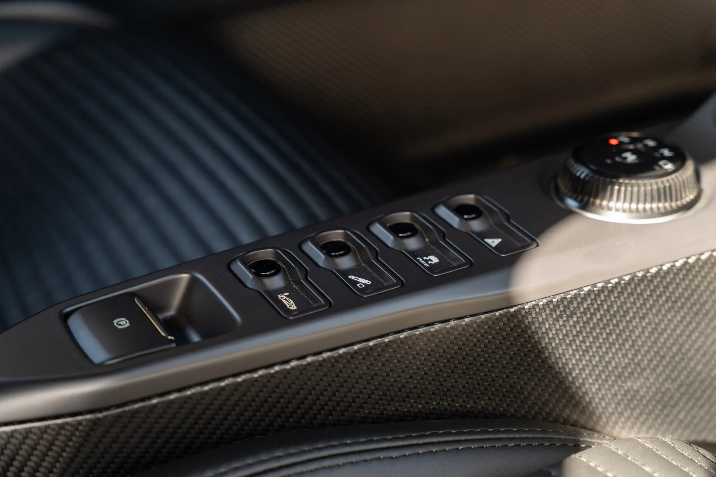 GT-Interior-30-scaled.jpg