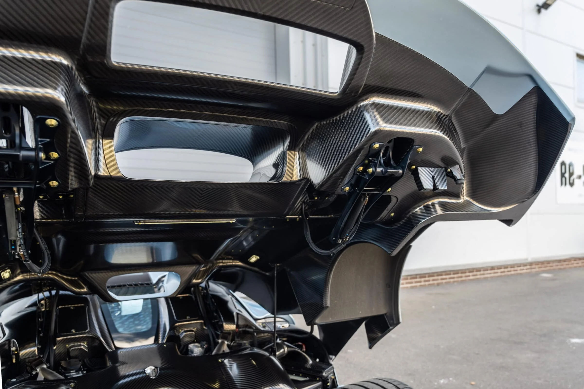Regera-Mechanical-8-scaled.jpg