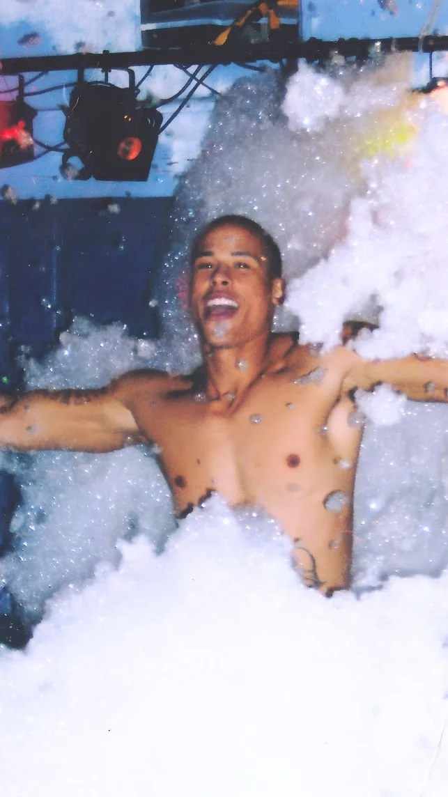 DANCER ENJOYS A BUBBLE BATH ON STAGE