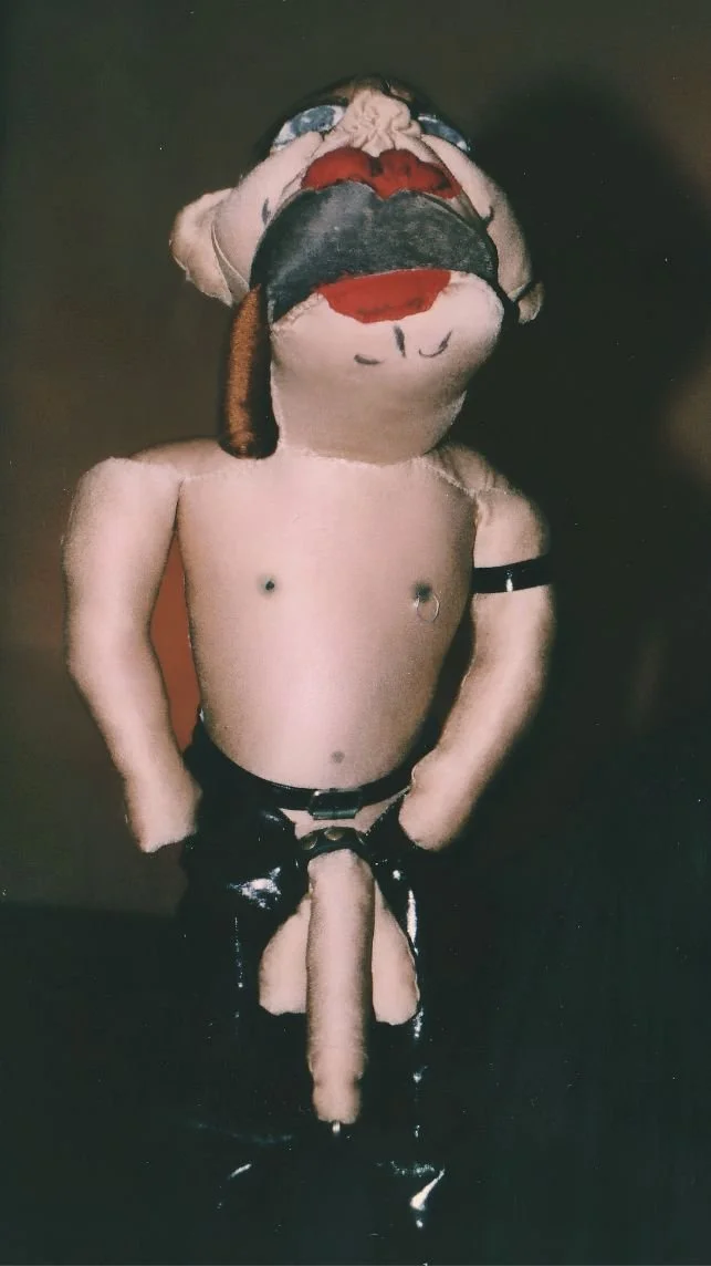 OUR PUPPET COMMENTATOR THAT SOMETIMES APPEARED