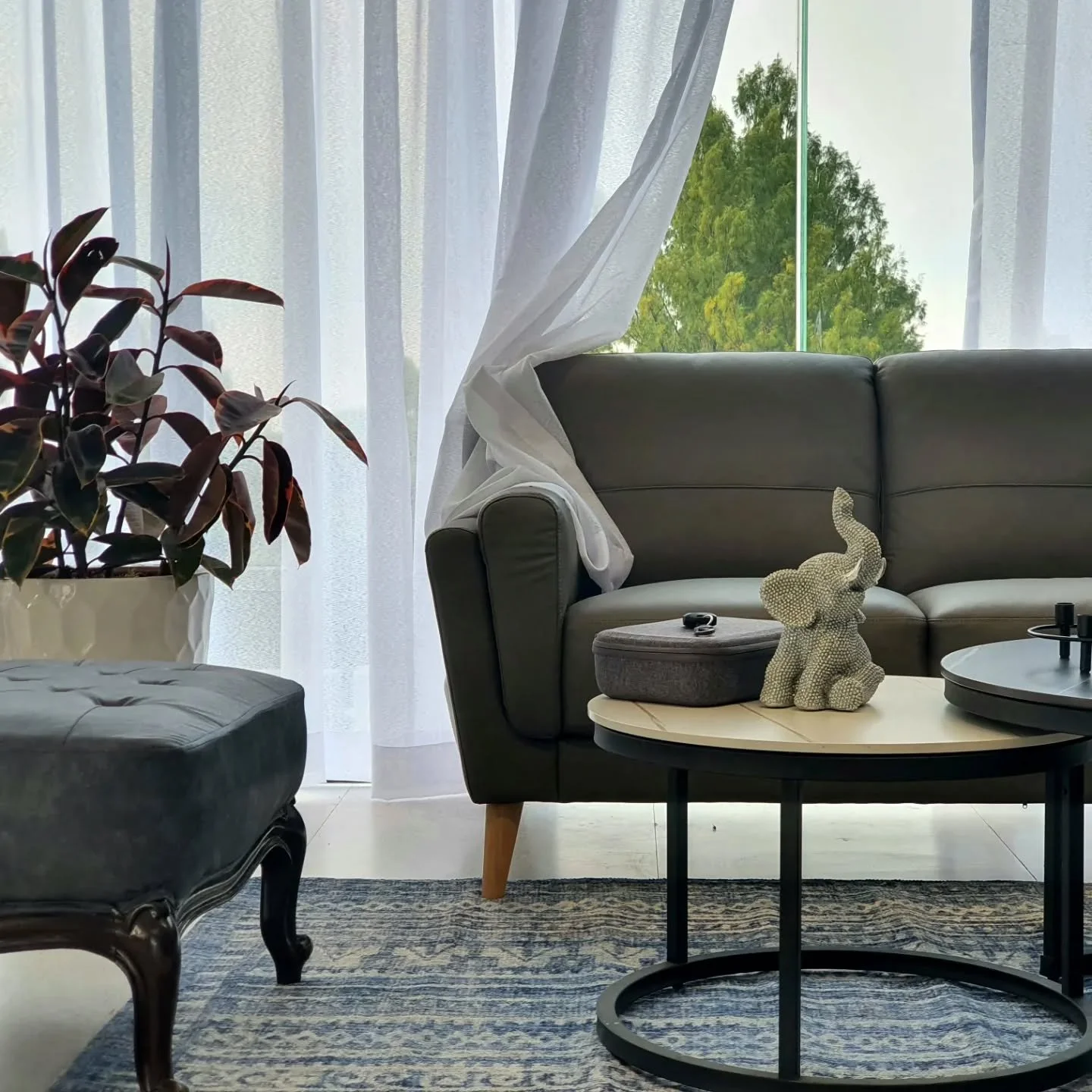 Construction Update : XTR house

_

🌐 xsaph.com
📨 xsarchitectsph@gmail.com

.
.
.
.
#architecture #archidesign #modernarchitecture #moderntropical #tropical #myhome #art #contemporary #designfirm #architecturaldesign #interiordesign #conc