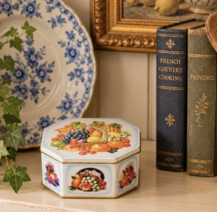 Biscuit Tin Hinged-Lid Fruit Theme - England