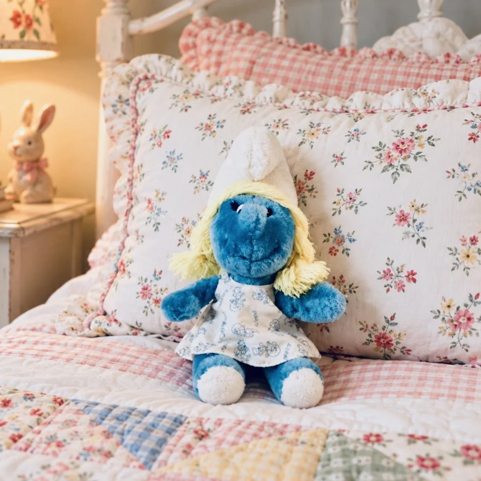 Original Smurfette Plush Toy - Wallace Berrie & Co.