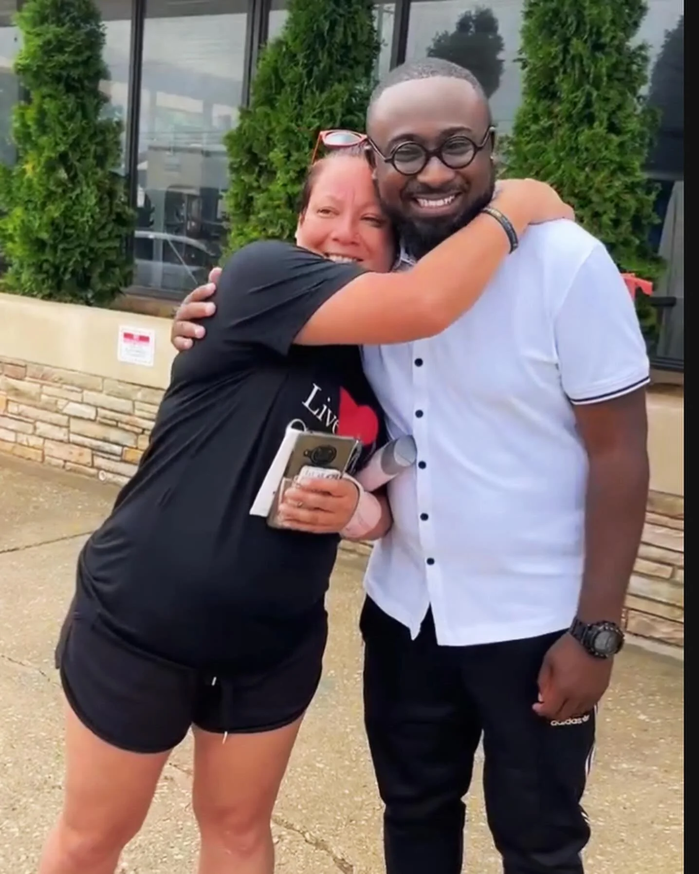 Life can change faster than the speed of thought. Live every breath to the fullest without regrets.
 
Most importantly&hellip;. Let LOVE be the sun of your day and the moon of your night. 
#jeremysheartfoundation #love