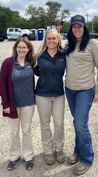 Danielle Baughman and operational teams supporting field coordination, leadership alignment, and industrial project execution in operational environments.