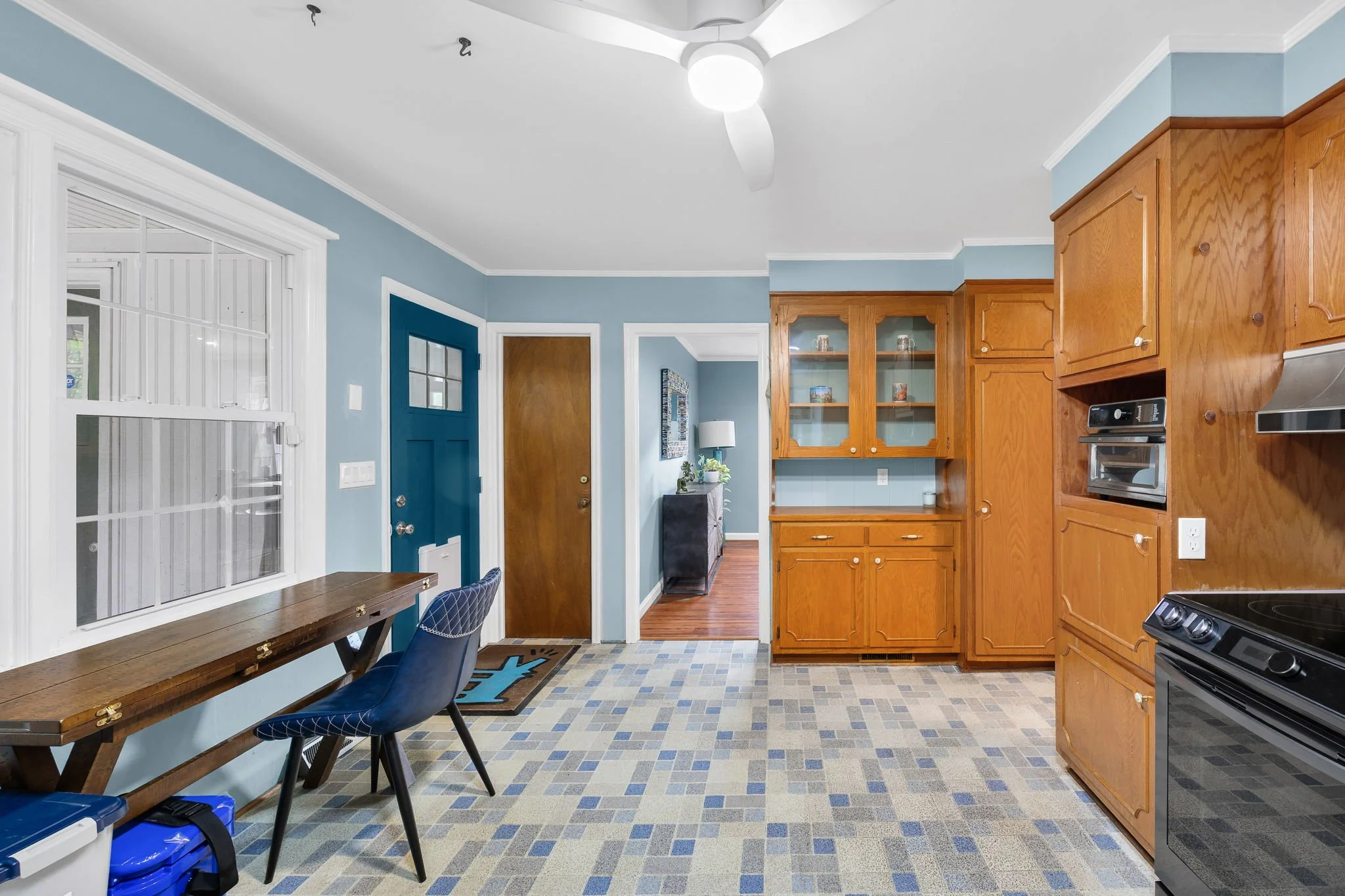 11-web-or-mls-20 Driftwood-12.jpg