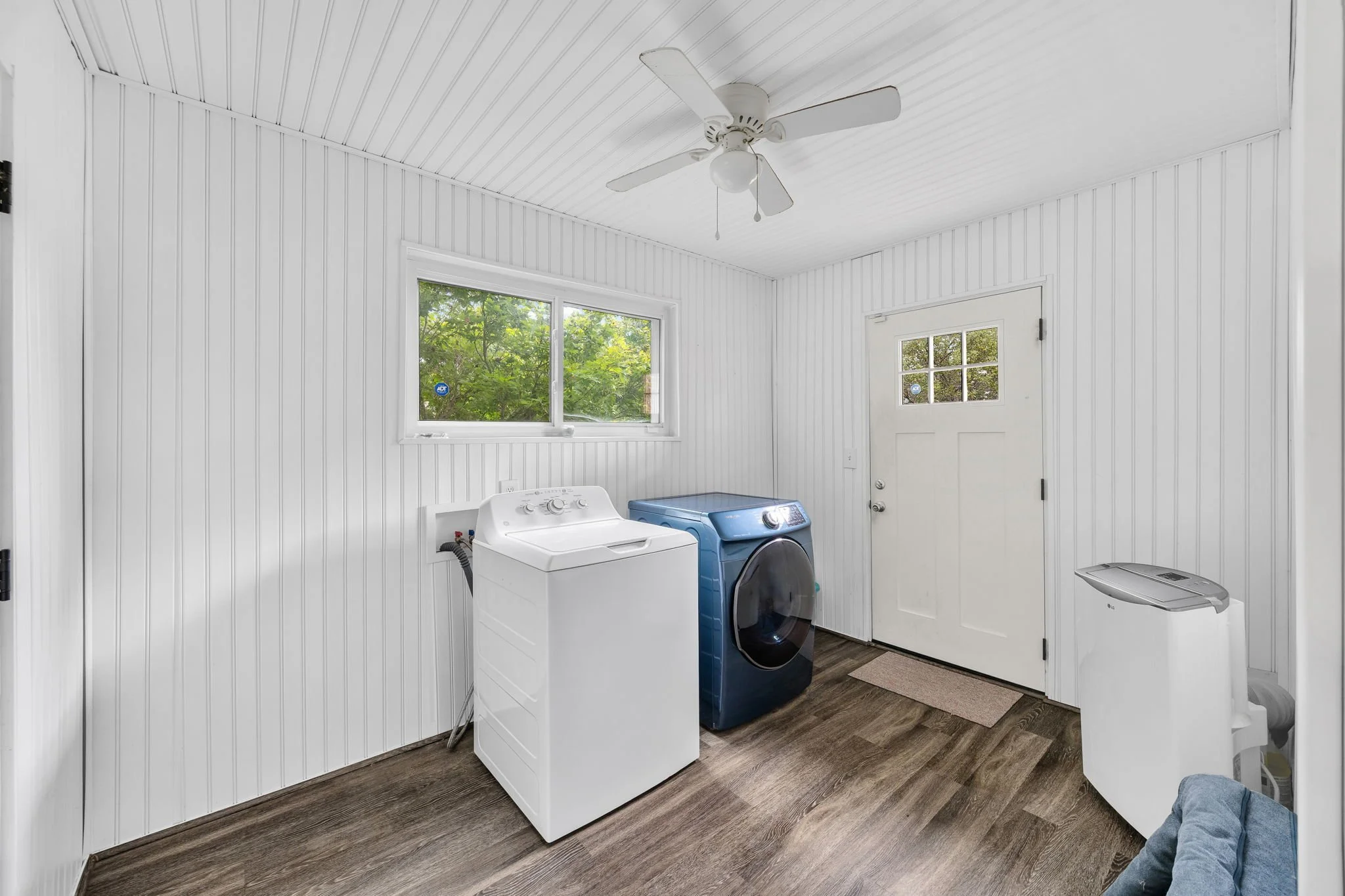 12-web-or-mls-20 Driftwood-13.jpg