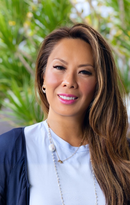 It's me, Sisi Takaki, your Transformative Expert and Facilitator