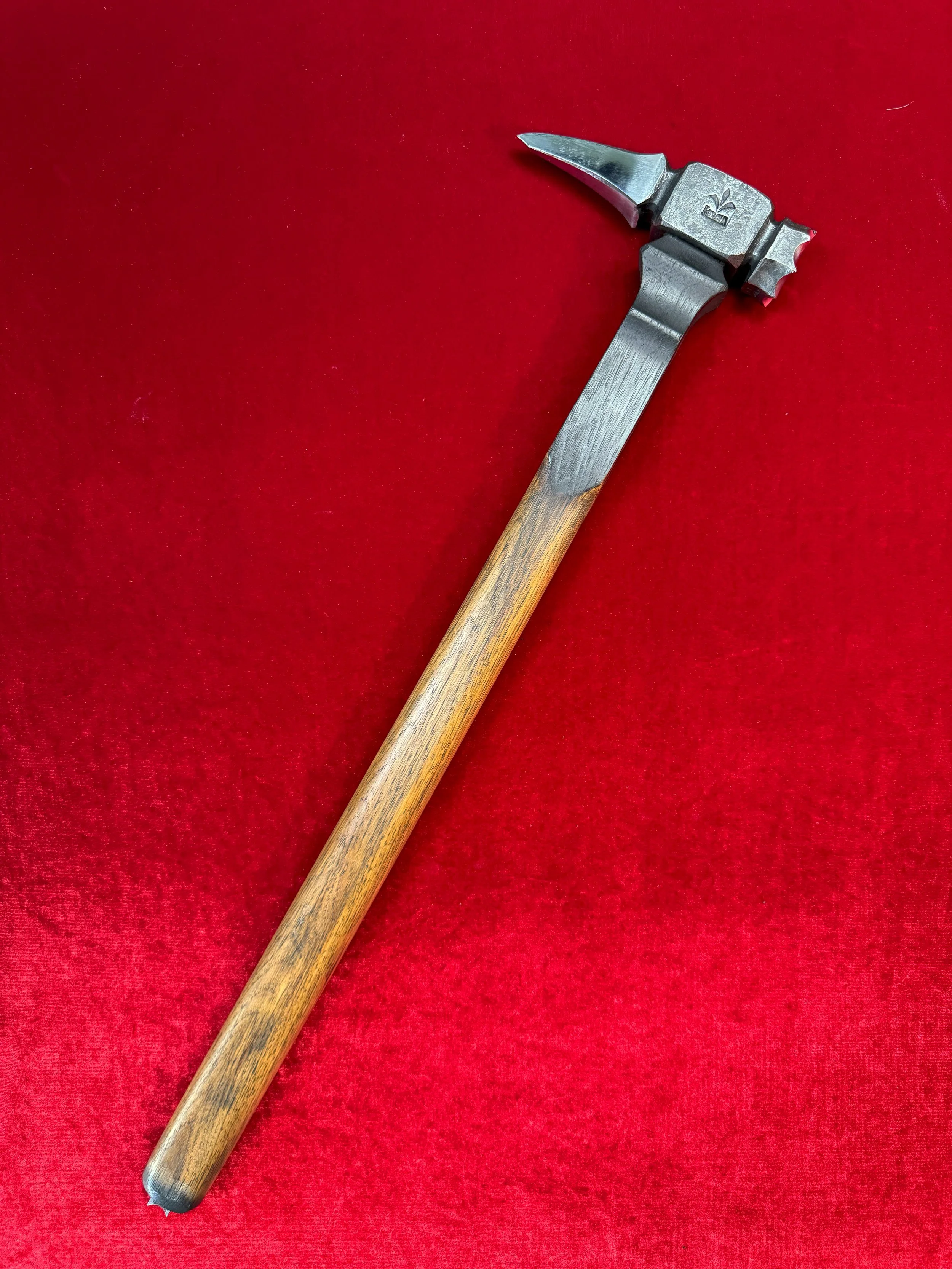 Weapons & Props