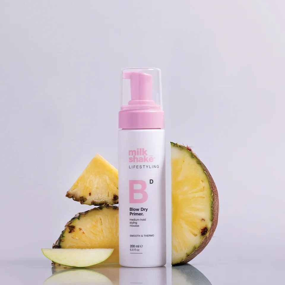 milk-shake-lifestyling-blow-dry-primer-lifestyle.webp