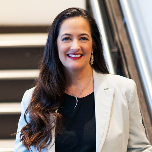 Christine Helm