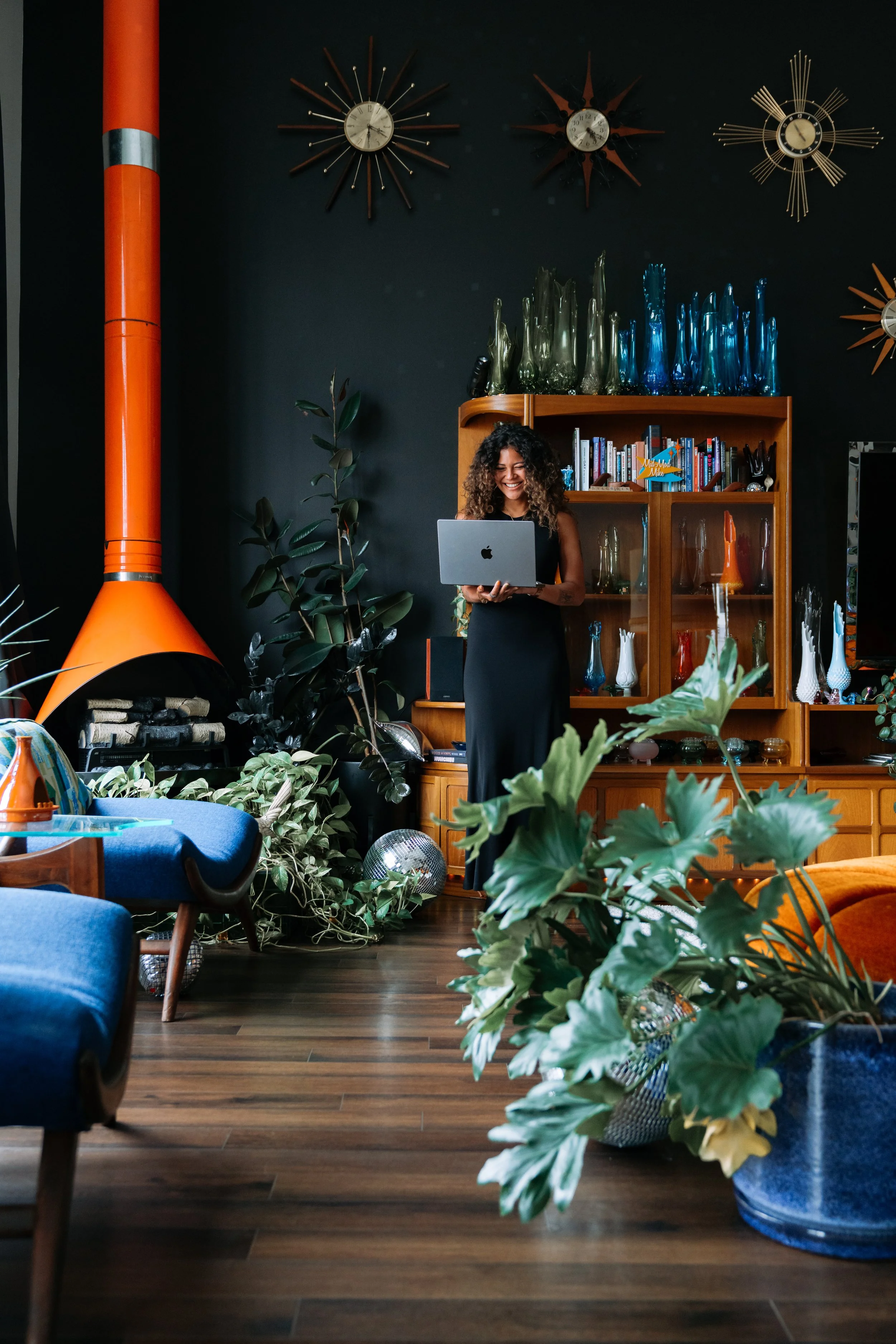 Explore branding, website design, and resources for founders ready to grow. Work with me, view services, or access tools to elevate your brand.