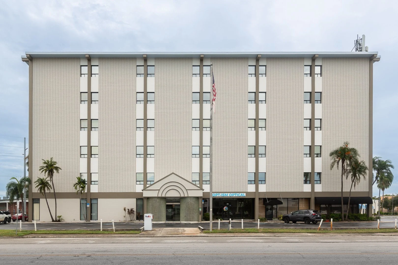 Therapy office at 3825 Henderson Blvd., Tampa, FL