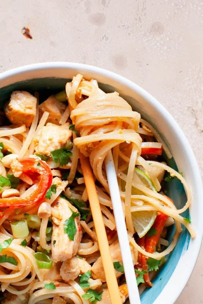 Pad Thai Bowls (Busy Mom Version – 8 Point WW Meal)