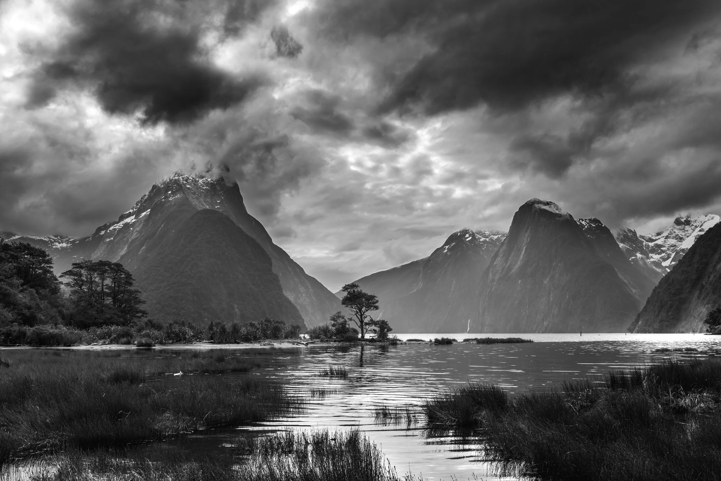 P058_Milford Sound_FineArt_Adj.jpg