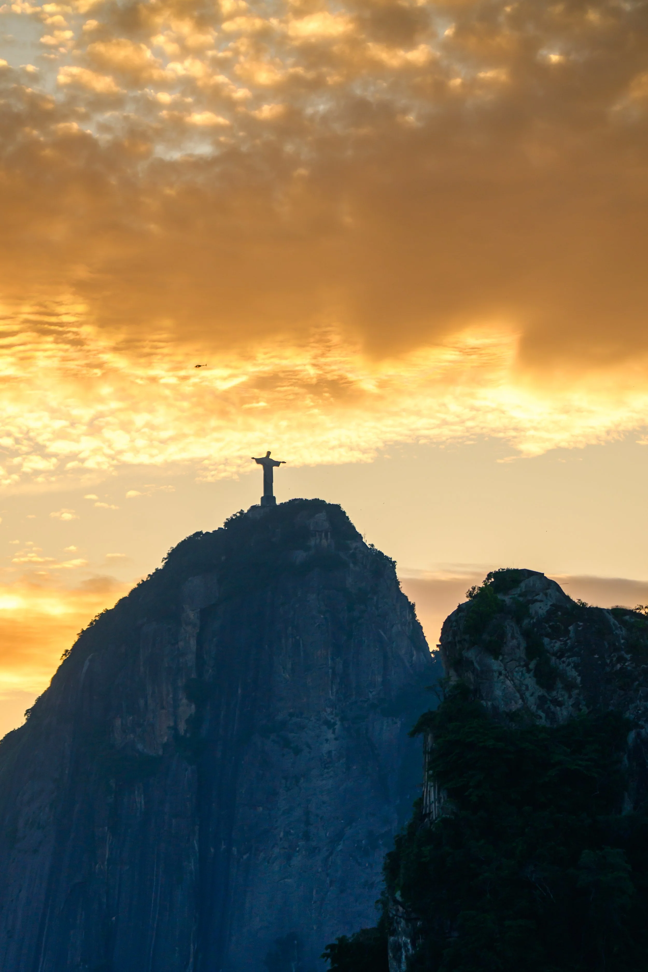P111-Christ the Redeemer-Lustre-NoAdj.jpg