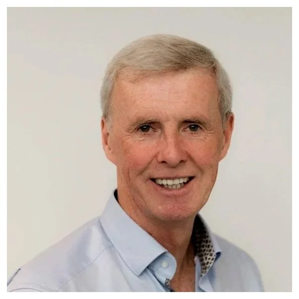 Clive+Brooks_bordered.jpg